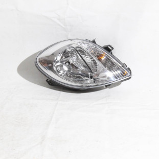 Farol Dianteiro Renault Kgoo 2005 a 2018 - Esquerdo / Dianteiro / Externo - Original