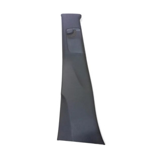 Moldura Coluna Central Chevrolet Onix 2020 a 2021 - Esquerdo - Original