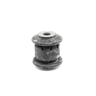 Bucha da Bandeja Volkswagen Jetta 2007 a 2020 - Dianteiro / Inferior - Original