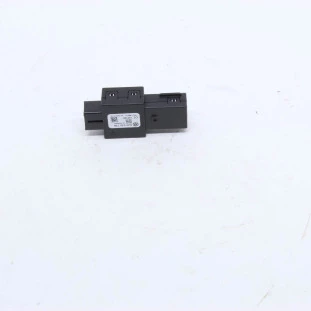 Conector USB Volkswagen Fox 2010 a 2014 - Original