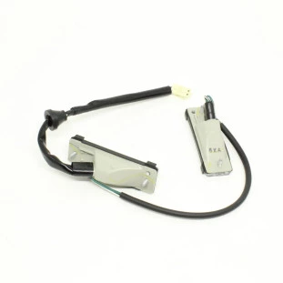 Conjunto Luz de Placa Toyota Hilux 2009 a 2015 - Traseiro - Original
