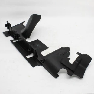 Defletor de Ar Radiador Volkswagen Jetta 2007 a 2014 - Dianteiro - Original