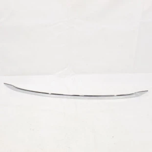 Friso Parachoque Toyota Hilux 1991 a 2021 - Traseiro - Original