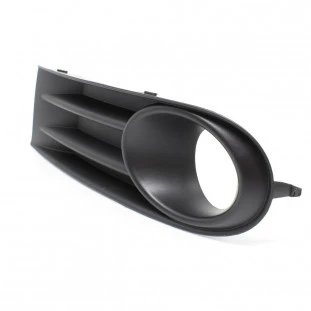 Grade do Farol de Neblina Volkswagen Saveiro 2010 a 2013 - Motorista / Dianteiro / Externo / Inferior - Original
