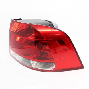 Lanterna Volkswagen Voyage 2009 a 2013 - Passageiro / Traseiro / Externo - Valeo