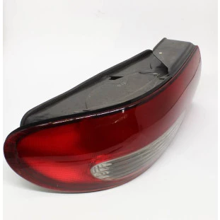 Lanterna Kia Sephia 1996 a 1997 - Direito / Traseiro / Externo - Original