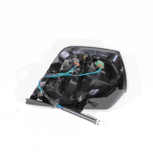 Lanterna Nissan Sentra 2006 a 2012 - Direito / Traseiro - Original