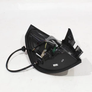 Lanterna Chevrolet Captiva 2008 a 2012 - Direito / Traseiro / Externo - Original