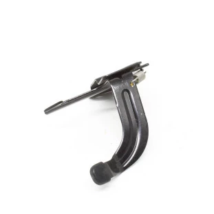 Manivela Abertura Capô Nissan Versa 2012 a 2014 - Original