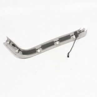 Moldura Acabamento Porta Malas Chevrolet Astra 1999 a 2011 - Esquerdo / Traseiro - Original
