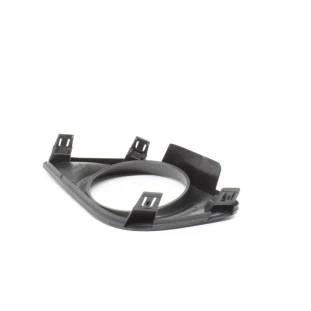 Moldura Farol Milha Nissan Versa 2012 a 2017 - Esquerdo / Dianteiro - Original