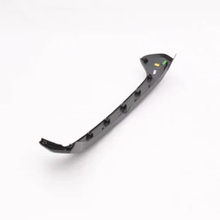 Moldura Grade do Radiador Toyota Hilux 2020 a 2021 - Direito / Central - Original