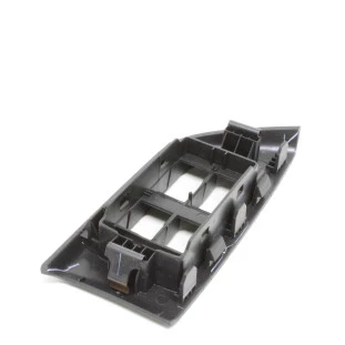 Moldura Interruptor Comando Vidro Elétrico Chevrolet Onix 2014 - Original