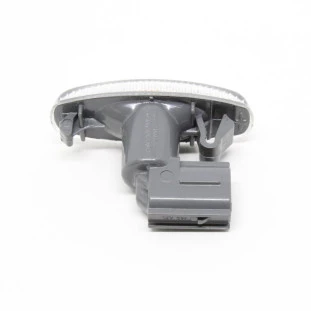 Pisca Lateral Toyota Hilux 2015 a 2021 - Passageiro - Original