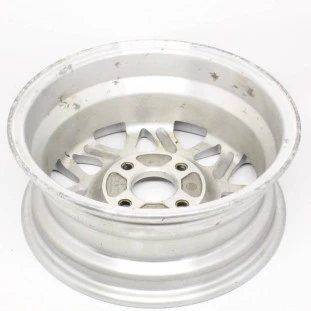 Roda de Liga Leve Kia Clarus 1997 a 2000 - Externo - Original