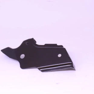 Suporte Para-lama Nissan V-drive 2021 - Esquerdo / Dianteiro / Inferior - Original