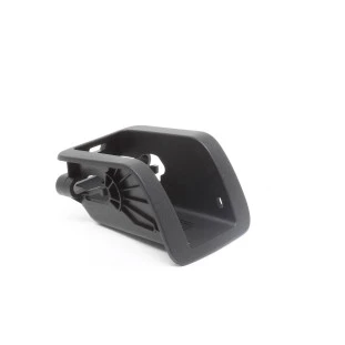 Tampa Isofix Trava Cadeirinha Chevrolet Tracker 2021 a 2022 - Traseiro - Original