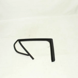 Canaleta Vidro da Porta Volkswagen Up 2014 a 2021 - Esquerdo / Traseiro - Original