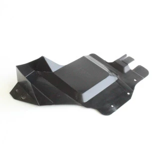Capa Defletor do Motor Kia Carnival 1999 a 2005 - Direito - Original