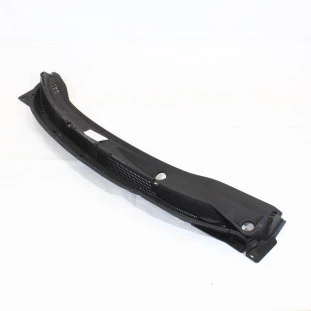 Cobertura do Parabrisa Churrasqueira Nissan Versa 2012 a 2021 - Externo / Inferior - Original