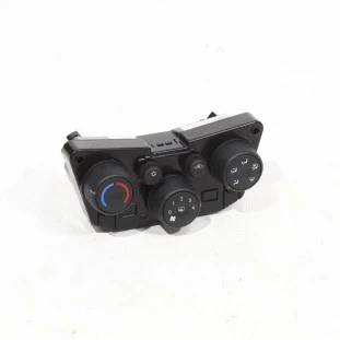 Comando do Ar Condicionado Chevrolet Cobalt 2012 a 2016 - Dianteiro / Interno - Original