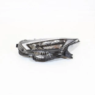 Farol Nissan Versa 2019 a 2021 - Esquerdo / Dianteiro - Original