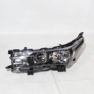 Farol Esquerdo Toyota Corolla 2015 a 2017 - Esquerdo / Dianteiro - Original
