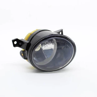 Farol de Neblina Volkswagen Jetta 2007 a 2009 - Direito / Dianteiro / Inferior - Original
