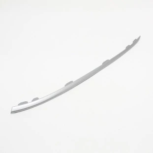 Friso Acabamento Farol de Neblina Volkswagen Fox 2014 a 2022 - Motorista / Externo / Inferior - Original