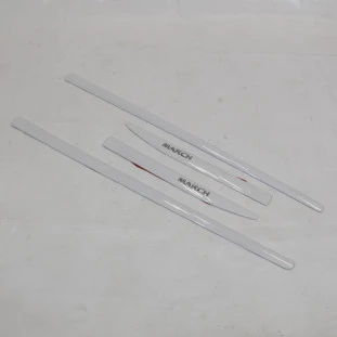 Frisos de Porta Nissan March 2018 a 2020 - Original