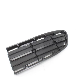 Grade Moldura Radiador Toyota Rav4 2013 a 2015 - Direito / Dianteiro / Inferior - Original