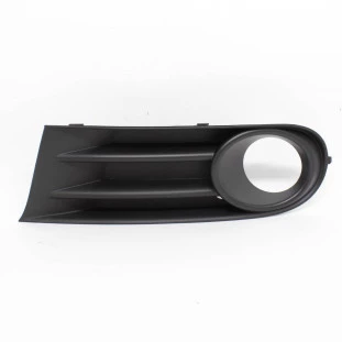 Grade do Farol de Neblina Volkswagen Saveiro 2010 a 2013 - Esquerdo / Dianteiro / Externo / Inferior - Original
