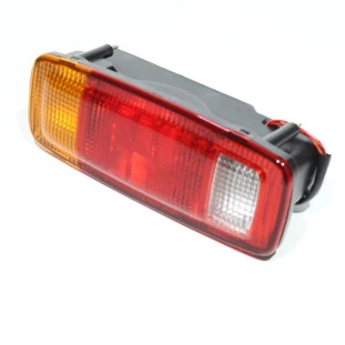 Lanterna Kia Bongo K2700 1998 a 2005 - Passageiro / Traseiro - Original