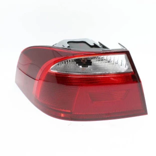 Lanterna Volkswagen Voyage 2013 a 2022 - Esquerdo / Traseiro / Externo - Original