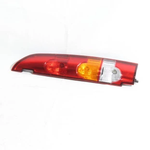 Lanterna Traseira Renault Kgoo 2005 a 2018 - Direito / Traseiro / Externo - Original