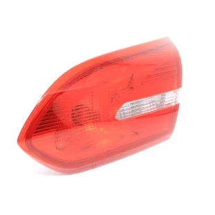 Lanterna da Luz Ré Ford Focus 2015 a 2019 - Esquerdo / Traseiro - Original