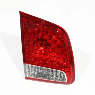 Lanterna da Tampa Kia Sorento 2009 a 2013 - Esquerdo / Traseiro / Externo - Original