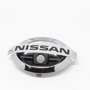 Logo Nissan Parachoque Nissan Kicks 2017 a 2022 - Dianteiro - Original