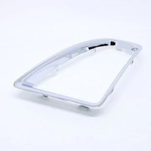 Moldura Farol Renault Sandero 2008 a 2022 - Passageiro / Dianteiro - Original