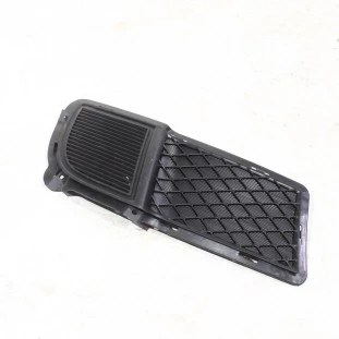 Moldura Farol Milha Kia Cerato 2010 a 2012 - Esquerdo / Dianteiro - Original