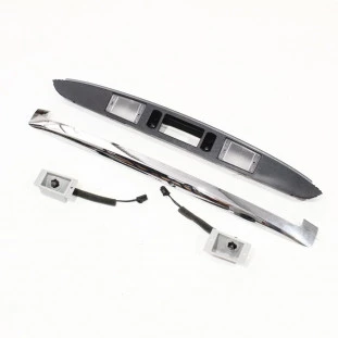 Moldura Friso Lanterna da Placa Tampa Kia Sorento 2006 a 2008 - Traseiro - Original