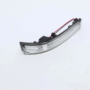 Pisca Retrovisor Volkswagen Saveiro 2010 a 2011 - Esquerdo - Original