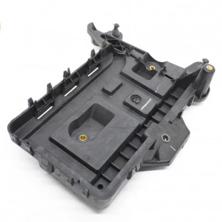 Suporte da Bateria Volkswagen Jetta 2007 a 2018 - Dianteiro - Volkswagen
